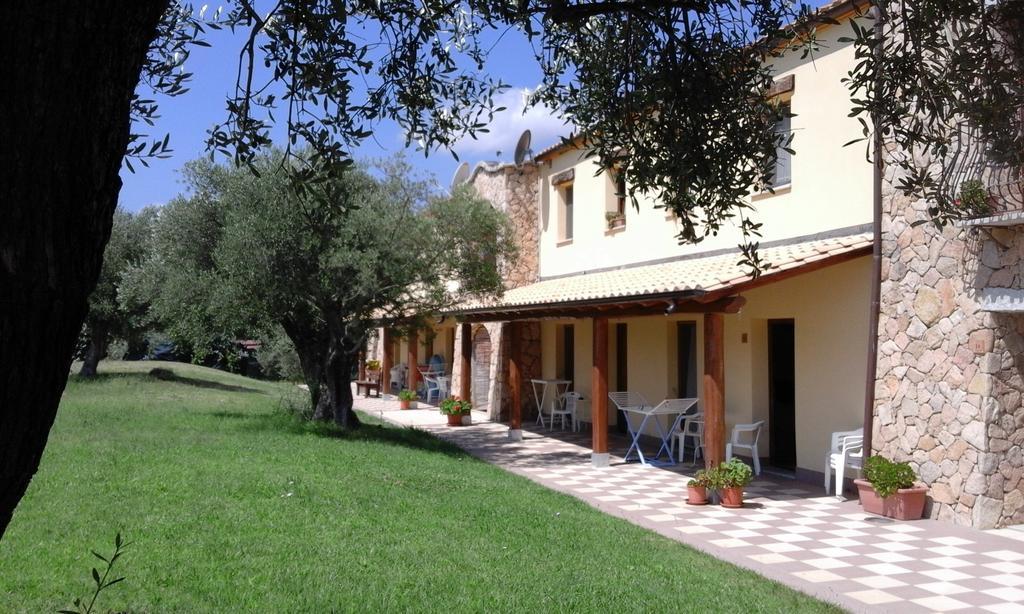 Hotel Cardedu Exterior photo